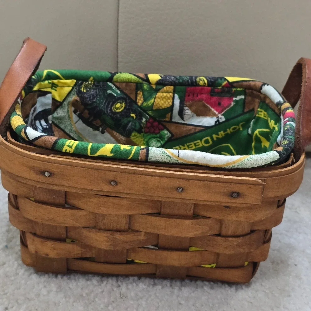 Vintage Longaberger‎ Handwoven Basket John Deere Liner 2002 Dresden Ohio USA